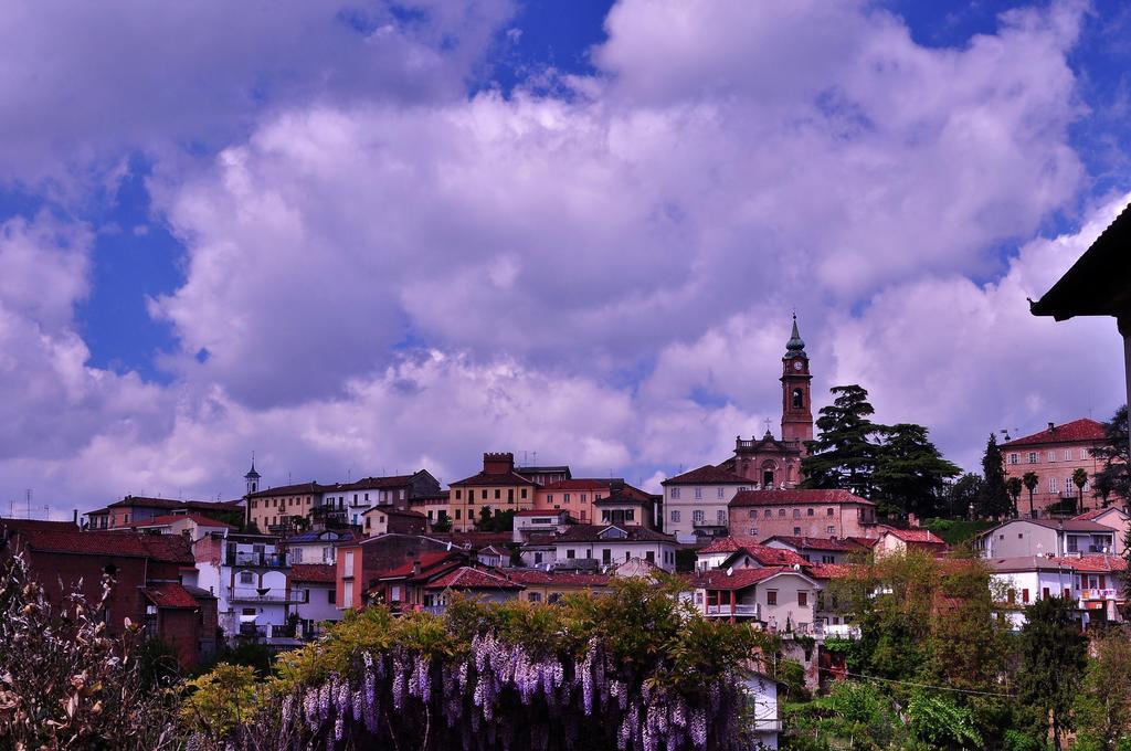 La Foresteria Del Castello - Wellness Hotel In Dimora Storica Castell'Alfero Ngoại thất bức ảnh