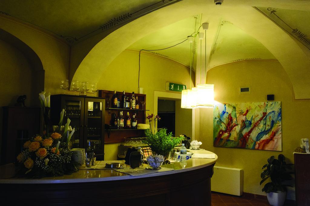 La Foresteria Del Castello - Wellness Hotel In Dimora Storica Castell'Alfero Ngoại thất bức ảnh