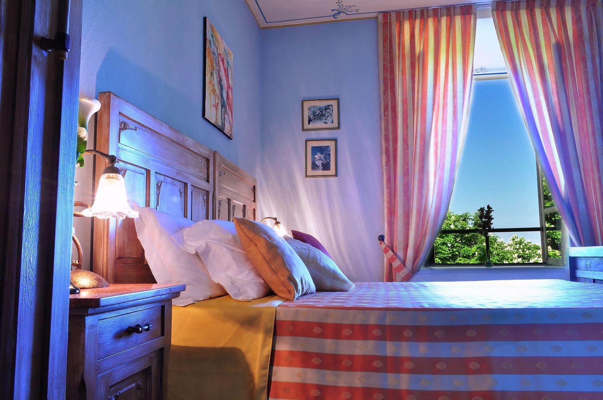 La Foresteria Del Castello - Wellness Hotel In Dimora Storica Castell'Alfero Ngoại thất bức ảnh