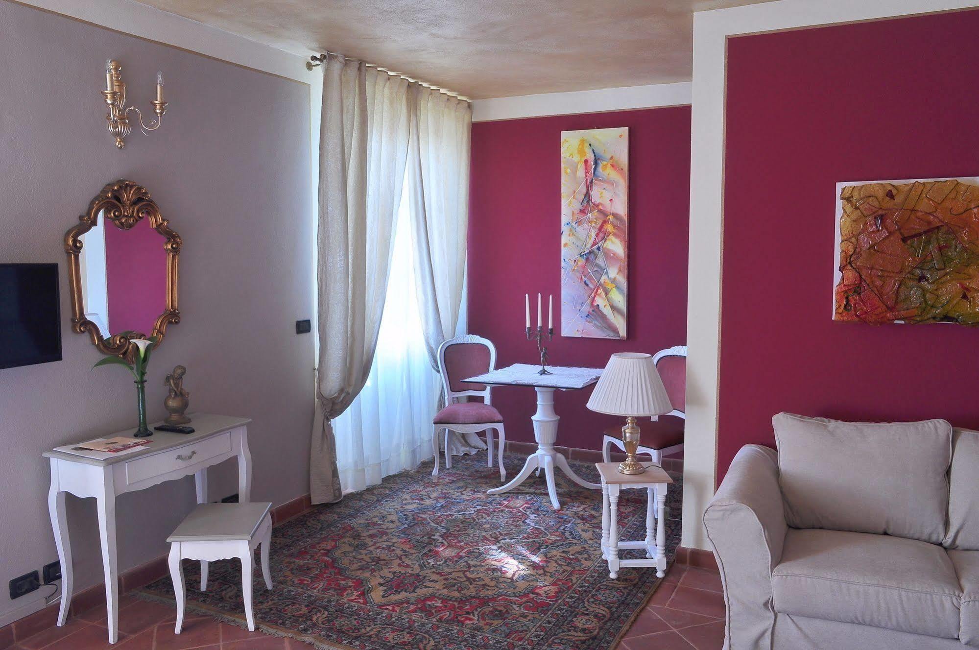 La Foresteria Del Castello - Wellness Hotel In Dimora Storica Castell'Alfero Ngoại thất bức ảnh